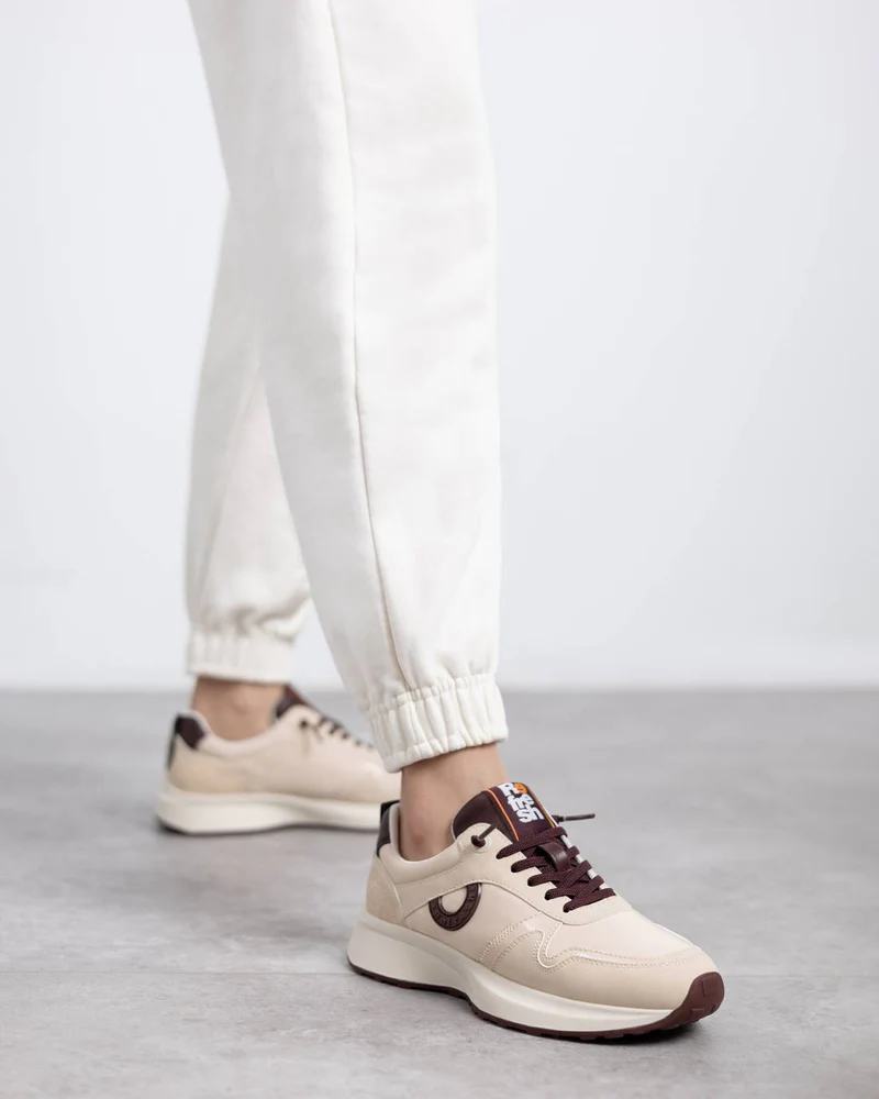 Vegan Sneakers Refresh - Image 5