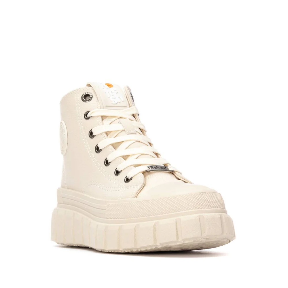 Vegan Sneakers Refresh - Image 2