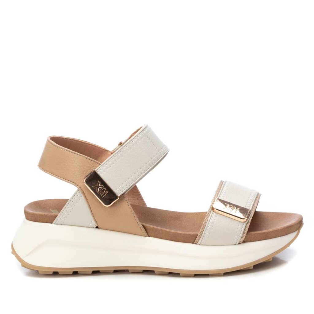 Xti Γυναικεία Flatforms Vegan μπέζ 143874
