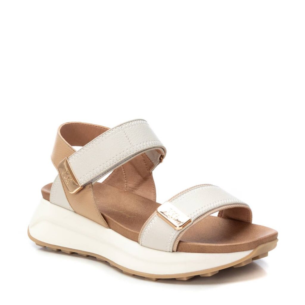 Xti Γυναικεία Flatforms Vegan μπέζ 143874